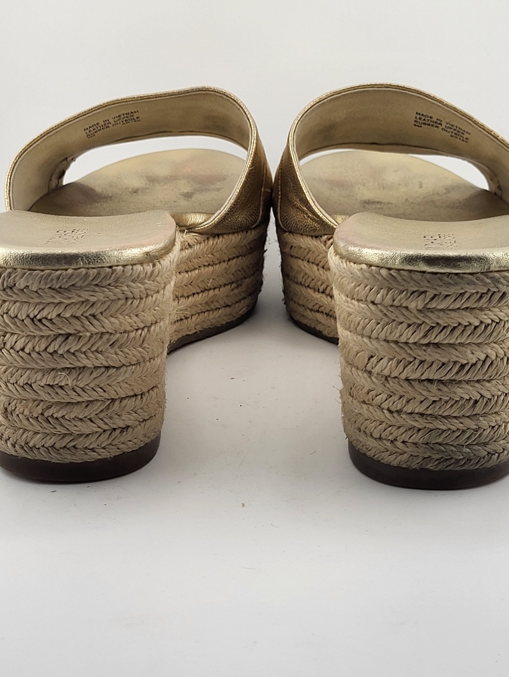 Michael Kors Metallic Gold Espadrille Platform Slide Sandals Leather Upper 9M - Picture 10 of 10